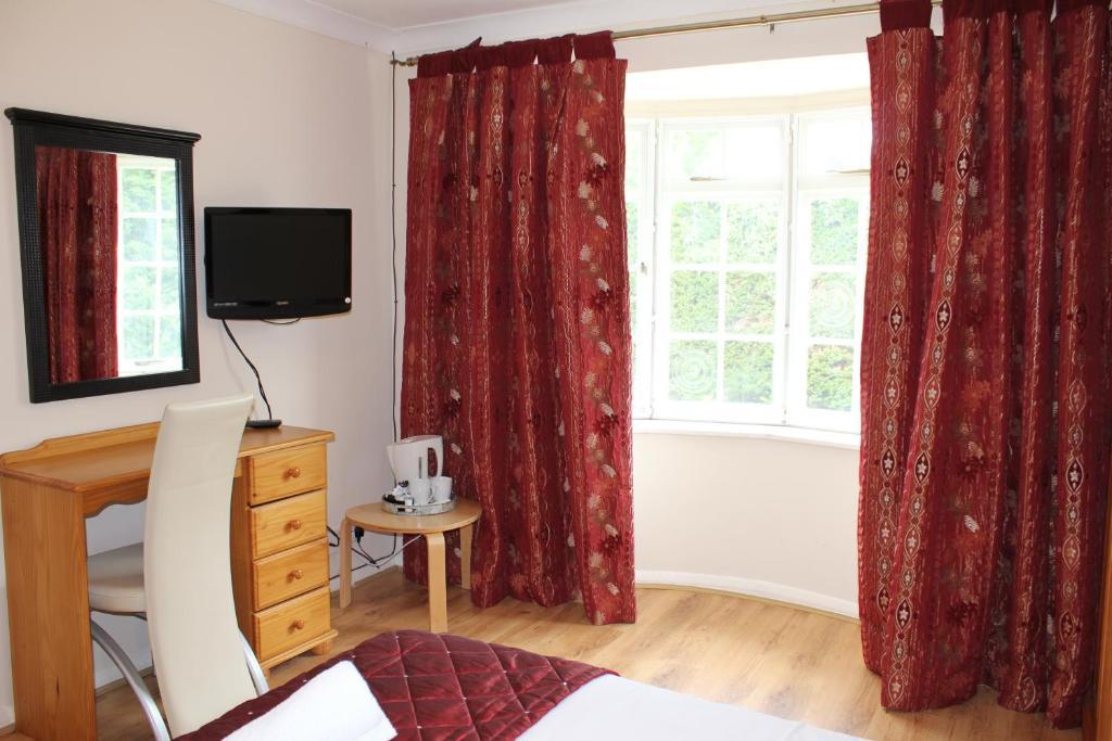 Remarc Guest House Takeley Phòng bức ảnh